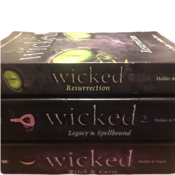 WICKED BOOK SERIES BY HOLDER & VIGUIE - Picture 8 of 8